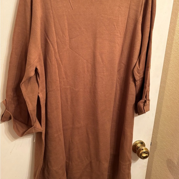 D & Co Tan Cotton Blend  Tunic Top 2X sweater - Picture 2 of 3